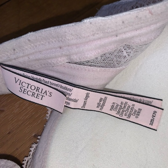 VS Dream Angels Lace Multi-way Strapless Bra 🤍 - Picture 4 of 5